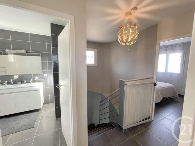 maison à vendre - 5 pièces - 121.49 m2 - LUNEL - 34 - LANGUEDOC-ROUSSILLON - Century 21 Pays De Lunel