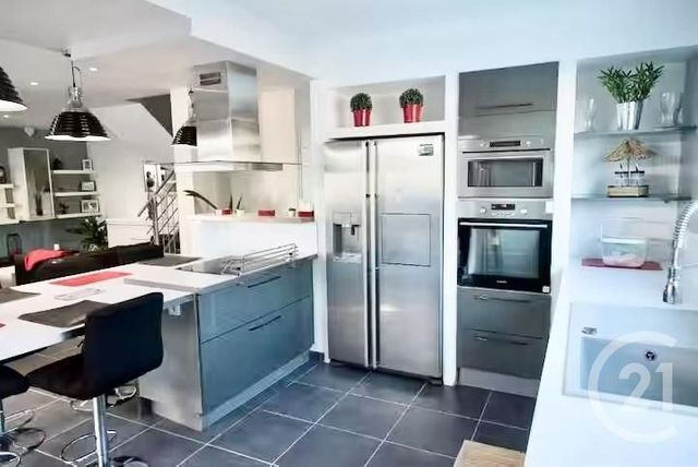 maison à vendre - 5 pièces - 121.49 m2 - LUNEL - 34 - LANGUEDOC-ROUSSILLON - Century 21 Pays De Lunel