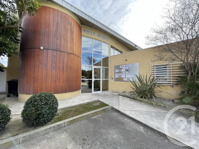 entreprise à louer - 38.3 m2 - LUNEL - 34 - LANGUEDOC-ROUSSILLON - Century 21 Pays De Lunel