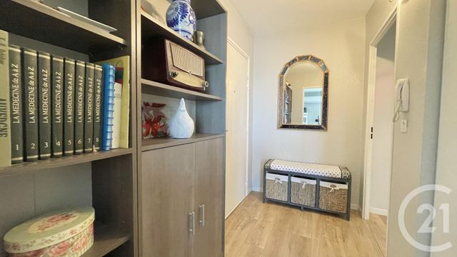 Appartement T3 à vendre - 3 pièces - 64.76 m2 - MARSILLARGUES - 34 - LANGUEDOC-ROUSSILLON - Century 21 Pays De Lunel