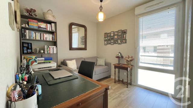 Appartement T3 à vendre - 3 pièces - 64.76 m2 - MARSILLARGUES - 34 - LANGUEDOC-ROUSSILLON - Century 21 Pays De Lunel