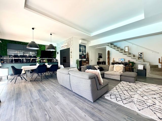 maison à vendre - 4 pièces - 109.45 m2 - ST JUST - 34 - LANGUEDOC-ROUSSILLON - Century 21 Pays De Lunel