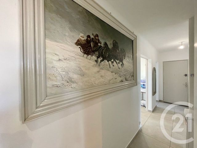 Appartement T4 à vendre - 4 pièces - 78.69 m2 - LUNEL - 34 - LANGUEDOC-ROUSSILLON - Century 21 Pays De Lunel