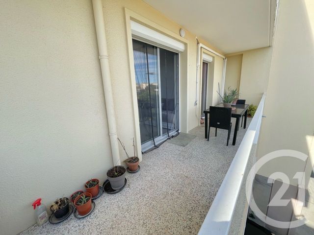 Appartement T4 à vendre - 4 pièces - 78.69 m2 - LUNEL - 34 - LANGUEDOC-ROUSSILLON - Century 21 Pays De Lunel