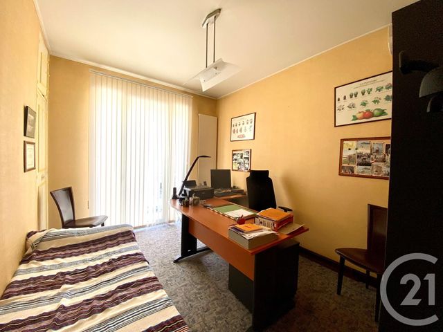 maison à vendre - 12 pièces - 229.37 m2 - LUNEL - 34 - LANGUEDOC-ROUSSILLON - Century 21 Pays De Lunel