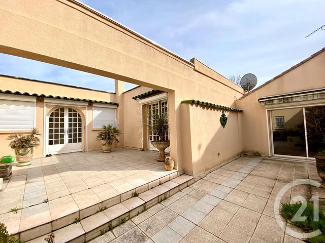 maison à vendre - 12 pièces - 229.37 m2 - LUNEL - 34 - LANGUEDOC-ROUSSILLON - Century 21 Pays De Lunel