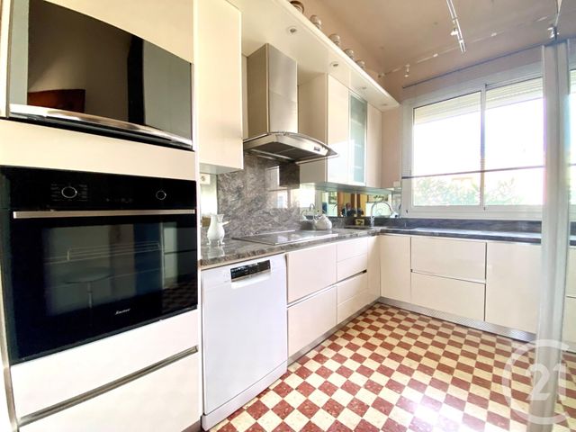 maison à vendre - 12 pièces - 229.37 m2 - LUNEL - 34 - LANGUEDOC-ROUSSILLON - Century 21 Pays De Lunel