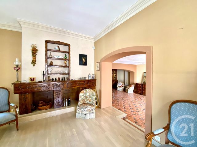 maison à vendre - 12 pièces - 229.37 m2 - LUNEL - 34 - LANGUEDOC-ROUSSILLON - Century 21 Pays De Lunel
