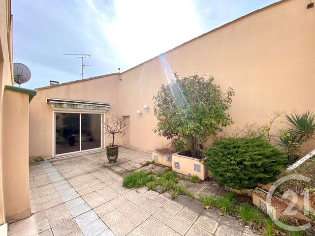 maison à vendre - 12 pièces - 229.37 m2 - LUNEL - 34 - LANGUEDOC-ROUSSILLON - Century 21 Pays De Lunel