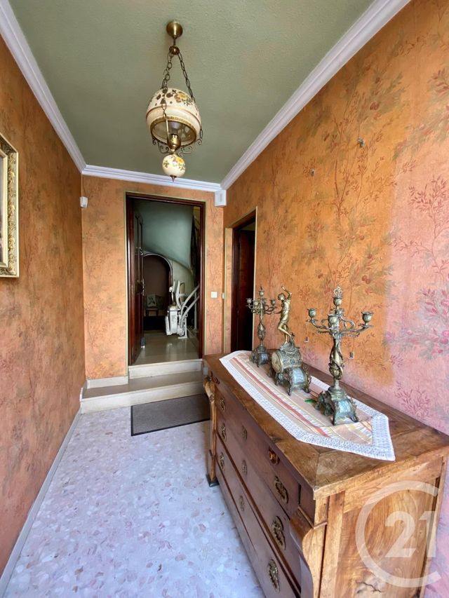 maison à vendre - 12 pièces - 229.37 m2 - LUNEL - 34 - LANGUEDOC-ROUSSILLON - Century 21 Pays De Lunel