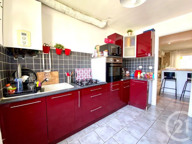 Appartement T3 à vendre - 3 pièces - 63.55 m2 - LUNEL - 34 - LANGUEDOC-ROUSSILLON - Century 21 Pays De Lunel
