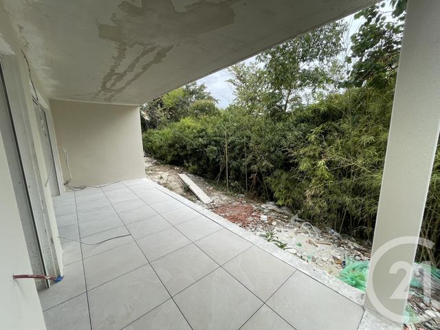 Appartement F3 à vendre - 3 pièces - 82.9 m2 - LUNEL - 34 - LANGUEDOC-ROUSSILLON - Century 21 Pays De Lunel