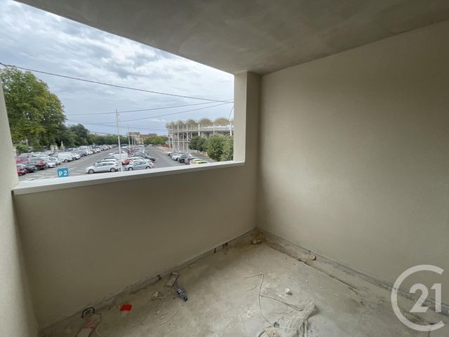 Appartement F3 à vendre - 3 pièces - 65.24 m2 - LUNEL - 34 - LANGUEDOC-ROUSSILLON - Century 21 Pays De Lunel