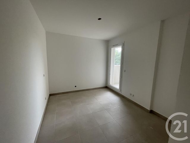 Appartement F3 à vendre - 3 pièces - 64.62 m2 - LUNEL - 34 - LANGUEDOC-ROUSSILLON - Century 21 Pays De Lunel