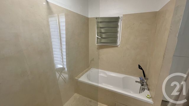 maison à vendre - 6 pièces - 149.5 m2 - LUNEL - 34 - LANGUEDOC-ROUSSILLON - Century 21 Pays De Lunel
