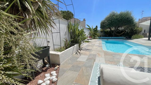 maison à vendre - 6 pièces - 149.5 m2 - LUNEL - 34 - LANGUEDOC-ROUSSILLON - Century 21 Pays De Lunel
