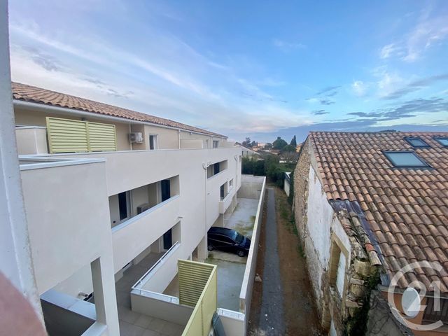 Appartement F3 à vendre - 3 pièces - 67.68 m2 - LUNEL - 34 - LANGUEDOC-ROUSSILLON - Century 21 Pays De Lunel