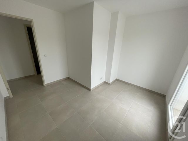 Afficher la photo en grand Appartement F3 à vendre - 3 pièces - 55.93 m2 - LUNEL - 34 - LANGUEDOC-ROUSSILLON - Century 21 Pays De Lunel
