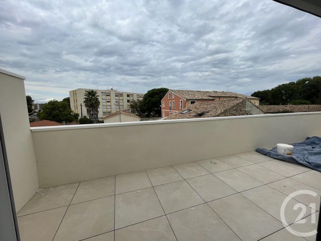 Afficher la photo en grand Appartement F3 à vendre - 3 pièces - 55.93 m2 - LUNEL - 34 - LANGUEDOC-ROUSSILLON - Century 21 Pays De Lunel
