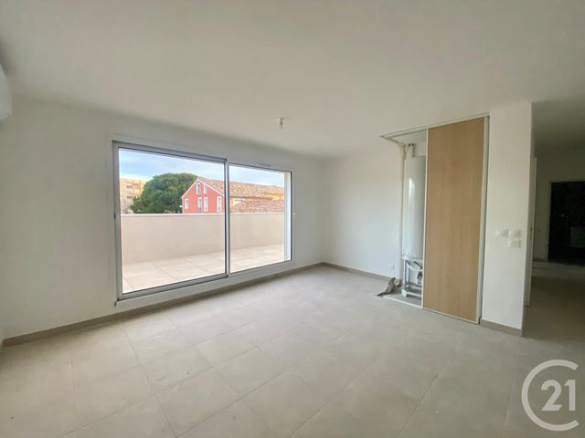 Appartement F3 à vendre - 3 pièces - 55.85 m2 - LUNEL - 34 - LANGUEDOC-ROUSSILLON - Century 21 Pays De Lunel