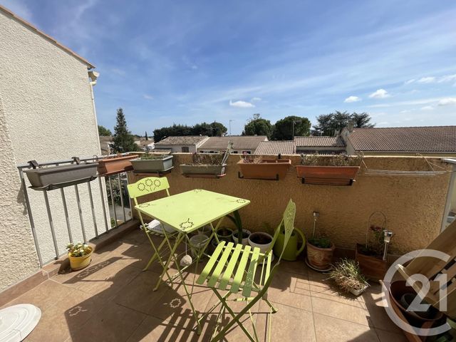 Appartement F3 à louer - 3 pièces - 70.33 m2 - LUNEL - 34 - LANGUEDOC-ROUSSILLON - Century 21 Pays De Lunel