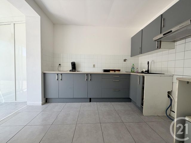 maison à vendre - 5 pièces - 84.59 m2 - LUNEL - 34 - LANGUEDOC-ROUSSILLON - Century 21 Pays De Lunel