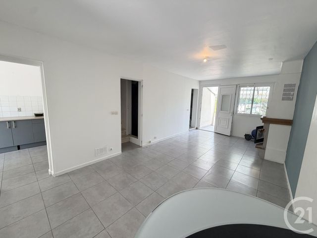 maison à vendre - 5 pièces - 84.59 m2 - LUNEL - 34 - LANGUEDOC-ROUSSILLON - Century 21 Pays De Lunel