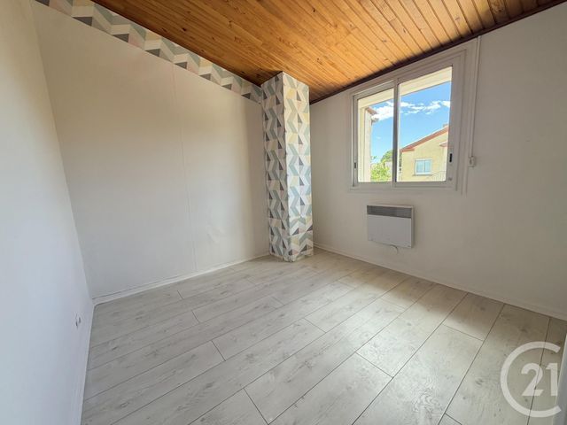 maison à vendre - 5 pièces - 84.59 m2 - LUNEL - 34 - LANGUEDOC-ROUSSILLON - Century 21 Pays De Lunel