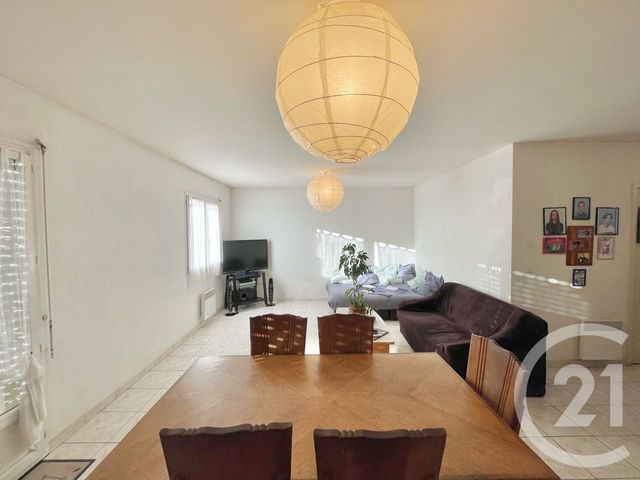 maison à vendre - 4 pièces - 80.88 m2 - LUNEL - 34 - LANGUEDOC-ROUSSILLON - Century 21 Pays De Lunel