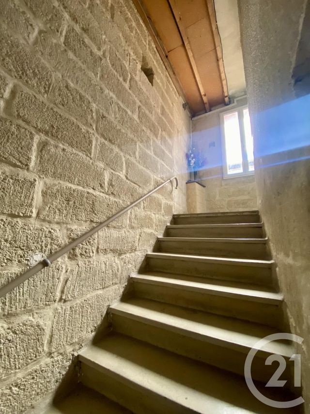 Afficher la photo en grand immeuble à vendre - 440.0 m2 - LUNEL - 34 - LANGUEDOC-ROUSSILLON - Century 21 Pays De Lunel