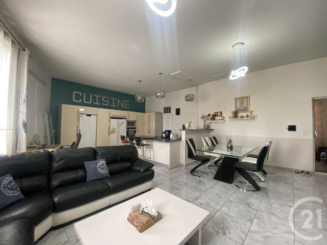 Afficher la photo en grand immeuble à vendre - 440.0 m2 - LUNEL - 34 - LANGUEDOC-ROUSSILLON - Century 21 Pays De Lunel