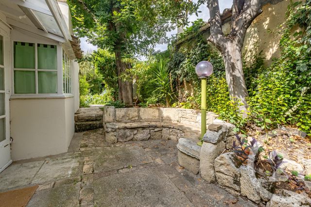 maison à vendre - 6 pièces - 137.25 m2 - LUNEL VIEL - 34 - LANGUEDOC-ROUSSILLON - Century 21 Pays De Lunel