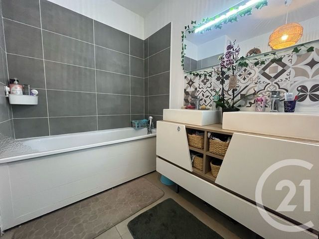 maison à vendre - 4 pièces - 87.06 m2 - LUNEL VIEL - 34 - LANGUEDOC-ROUSSILLON - Century 21 Pays De Lunel