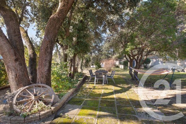 maison à vendre - 5 pièces - 323.0 m2 - NAGES ET SOLORGUES - 30 - LANGUEDOC-ROUSSILLON - Century 21 Pays De Lunel