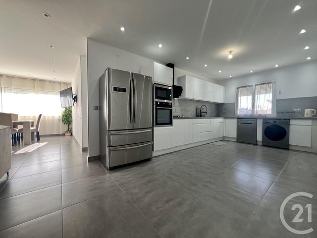 maison à vendre - 8 pièces - 194.0 m2 - LUNEL - 34 - LANGUEDOC-ROUSSILLON - Century 21 Pays De Lunel