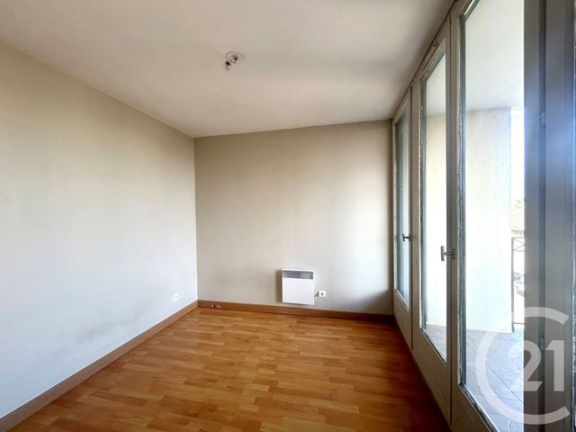 Appartement T2 à vendre - 2 pièces - 35.67 m2 - LUNEL - 34 - LANGUEDOC-ROUSSILLON - Century 21 Pays De Lunel