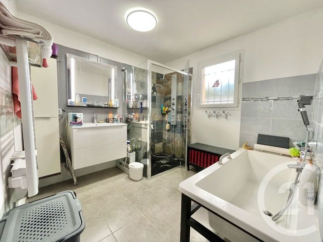 maison à vendre - 3 pièces - 71.57 m2 - LUNEL - 34 - LANGUEDOC-ROUSSILLON - Century 21 Pays De Lunel