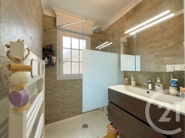 maison à vendre - 4 pièces - 94.76 m2 - LUNEL - 34 - LANGUEDOC-ROUSSILLON - Century 21 Pays De Lunel