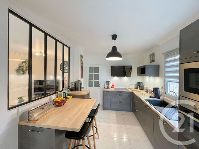 maison à vendre - 4 pièces - 94.76 m2 - LUNEL - 34 - LANGUEDOC-ROUSSILLON - Century 21 Pays De Lunel