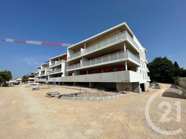 Afficher la photo en grand Appartement F3 à vendre - 3 pièces - 62.18 m2 - LUNEL - 34 - LANGUEDOC-ROUSSILLON - Century 21 Pays De Lunel