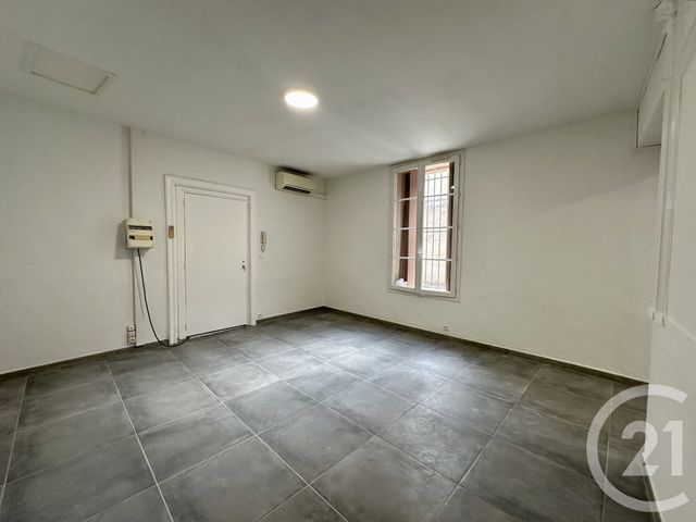 Appartement F2 à louer - 2 pièces - 44.6 m2 - VAUVERT - 30 - LANGUEDOC-ROUSSILLON - Century 21 Pays De Lunel