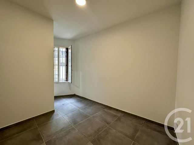 Appartement F2 à louer - 2 pièces - 44.6 m2 - VAUVERT - 30 - LANGUEDOC-ROUSSILLON - Century 21 Pays De Lunel