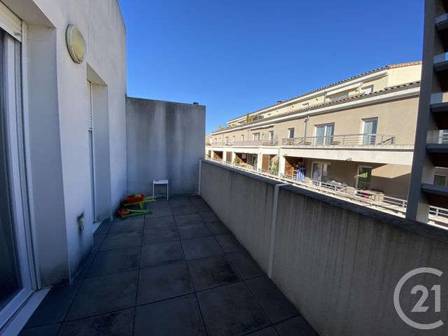 Appartement F3 à vendre - 3 pièces - 57.01 m2 - LUNEL - 34 - LANGUEDOC-ROUSSILLON - Century 21 Pays De Lunel