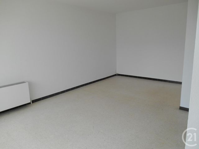 Appartement F1 à louer - 1 pièce - 41.26 m2 - LUNEL - 34 - LANGUEDOC-ROUSSILLON - Century 21 Pays De Lunel