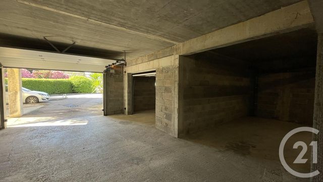 Appartement T3 à vendre - 3 pièces - 65.56 m2 - LUNEL - 34 - LANGUEDOC-ROUSSILLON - Century 21 Pays De Lunel