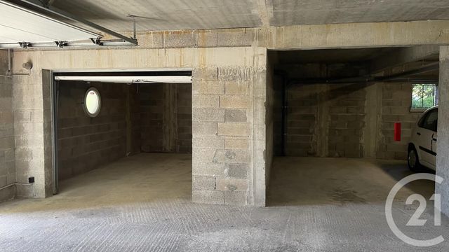 Appartement T3 à vendre - 3 pièces - 65.56 m2 - LUNEL - 34 - LANGUEDOC-ROUSSILLON - Century 21 Pays De Lunel