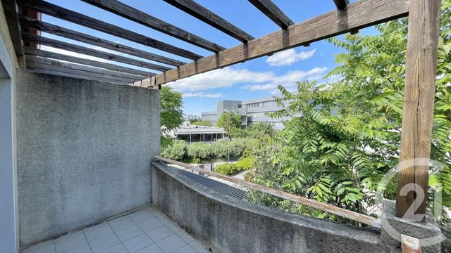 Appartement T3 à vendre - 3 pièces - 65.56 m2 - LUNEL - 34 - LANGUEDOC-ROUSSILLON - Century 21 Pays De Lunel