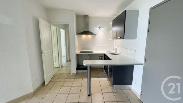 Appartement T3 à vendre - 3 pièces - 65.56 m2 - LUNEL - 34 - LANGUEDOC-ROUSSILLON - Century 21 Pays De Lunel