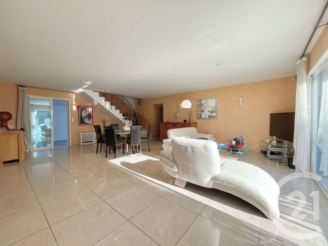 maison à vendre - 5 pièces - 168.12 m2 - LUNEL - 34 - LANGUEDOC-ROUSSILLON - Century 21 Pays De Lunel