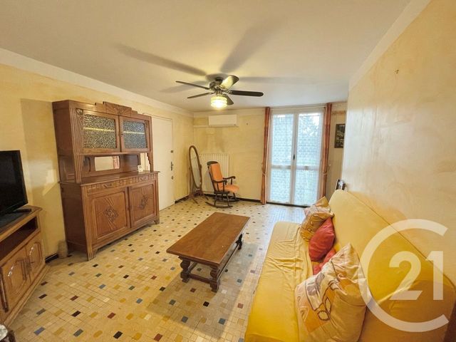 Appartement T3 à vendre - 3 pièces - 70.34 m2 - LUNEL - 34 - LANGUEDOC-ROUSSILLON - Century 21 Pays De Lunel